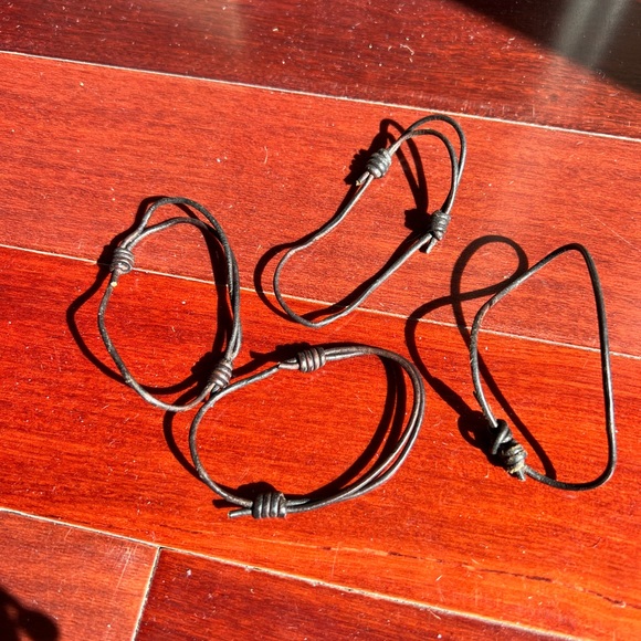 Artisan Leather Bracelet with Silver Charm -Poor Cat - Picture 7 of 7